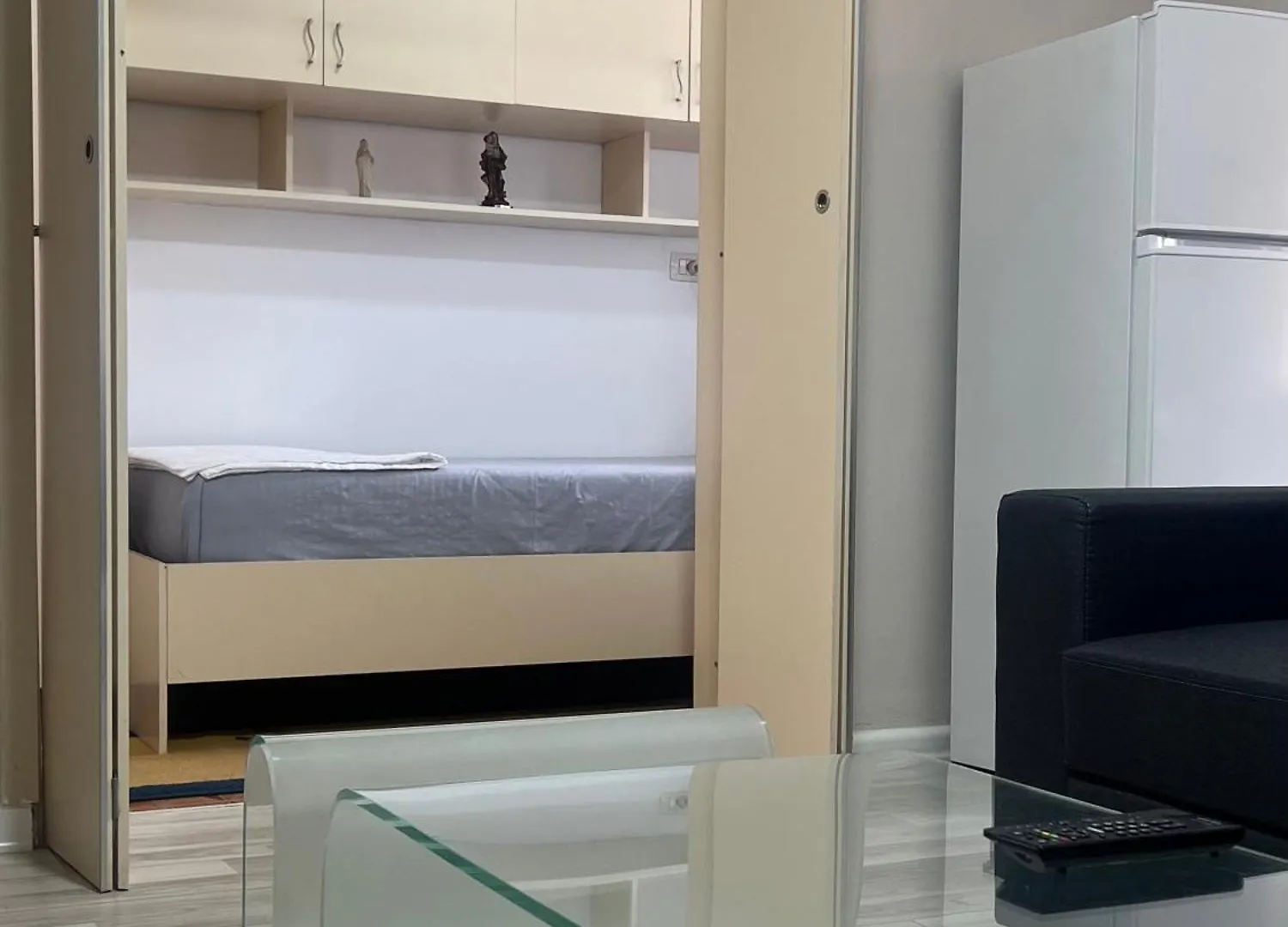 Apartment Staynest M Shyri Tirana Albania